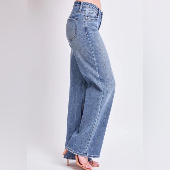 37. YMI Women's Luxe Bella Wide leg, Hise Rise Jeans, Sz. 5/27, Worn once, EUC - Picture 3 of 14